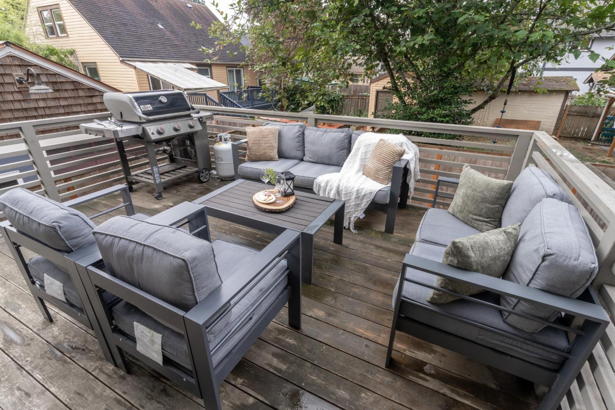 Comfy Family Home, Walkable Neighborhood + Patio! Portland Extérieur photo