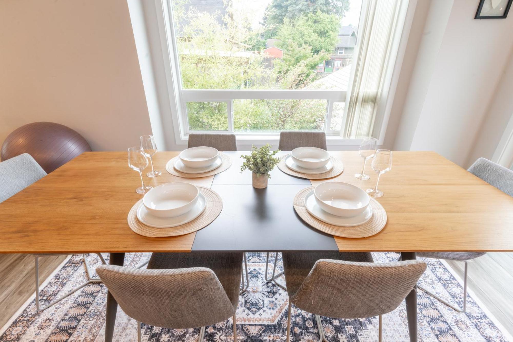 Comfy Family Home, Walkable Neighborhood + Patio! Portland Extérieur photo